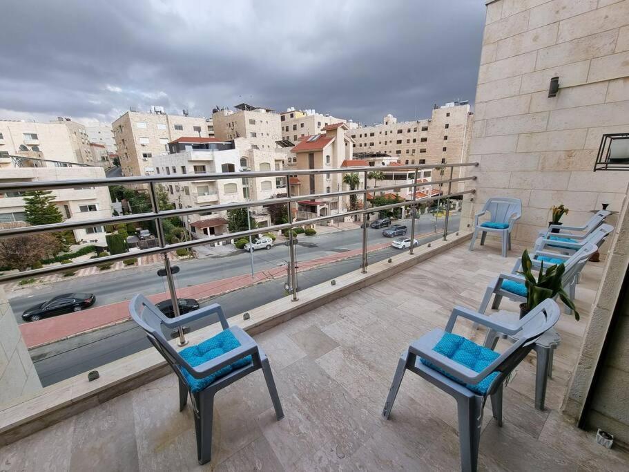 Deir Ghbar 3 Rooms Apart Амман Экстерьер фото