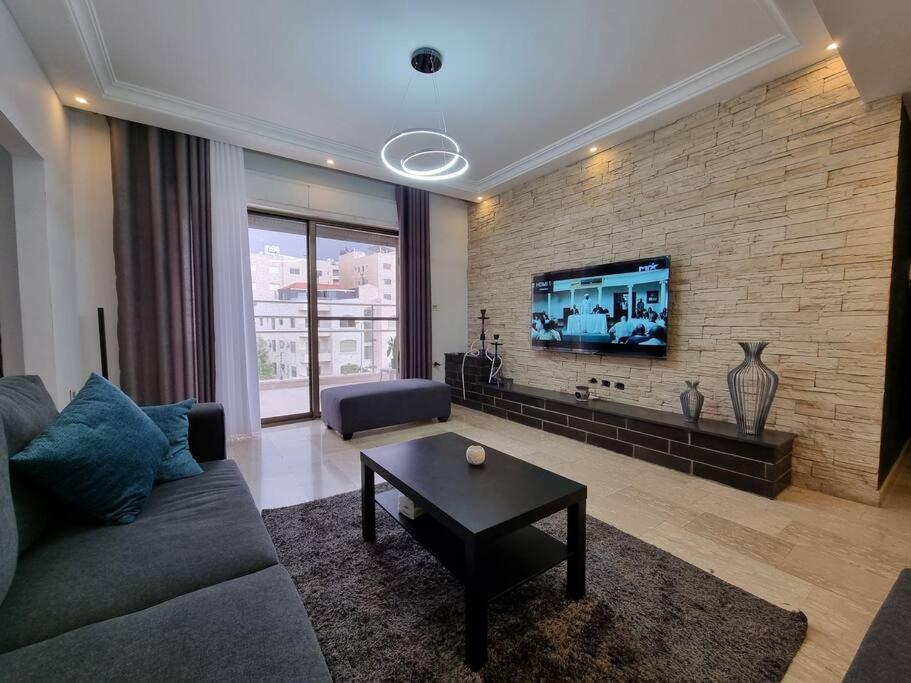 Deir Ghbar 3 Rooms Apart Амман Экстерьер фото